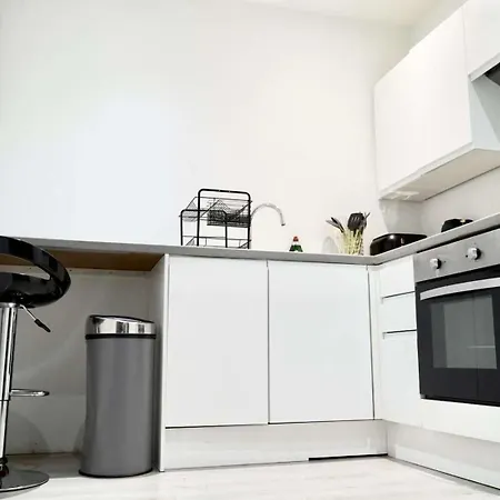 Dream Retreat Luxury With Super King Bed, Pool Table - Free Parking Apartamento Bradford (West Yorkshire)